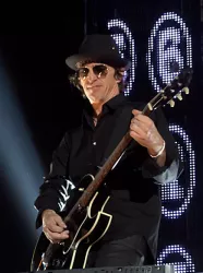 Izzy Stradlin and the Ju Ju Hounds